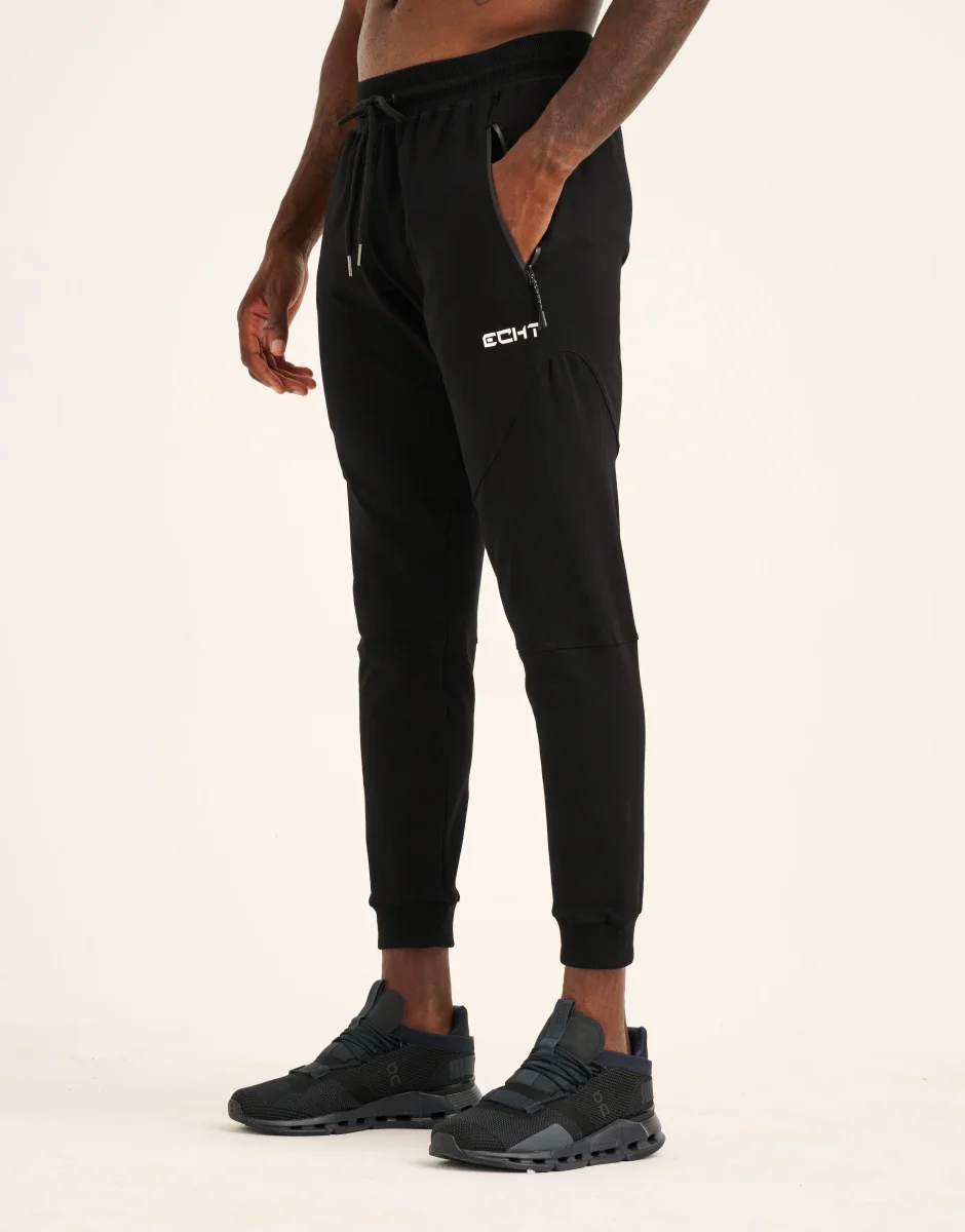 Echt Tapered Joggers – Black